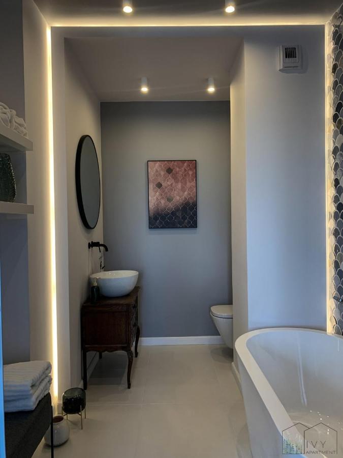 Ivy Warsaw Studio Extérieur photo